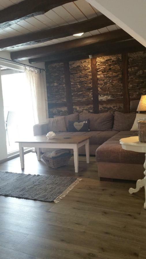 Ferienwohnung-Hallebach Zell an der Mosel Εξωτερικό φωτογραφία